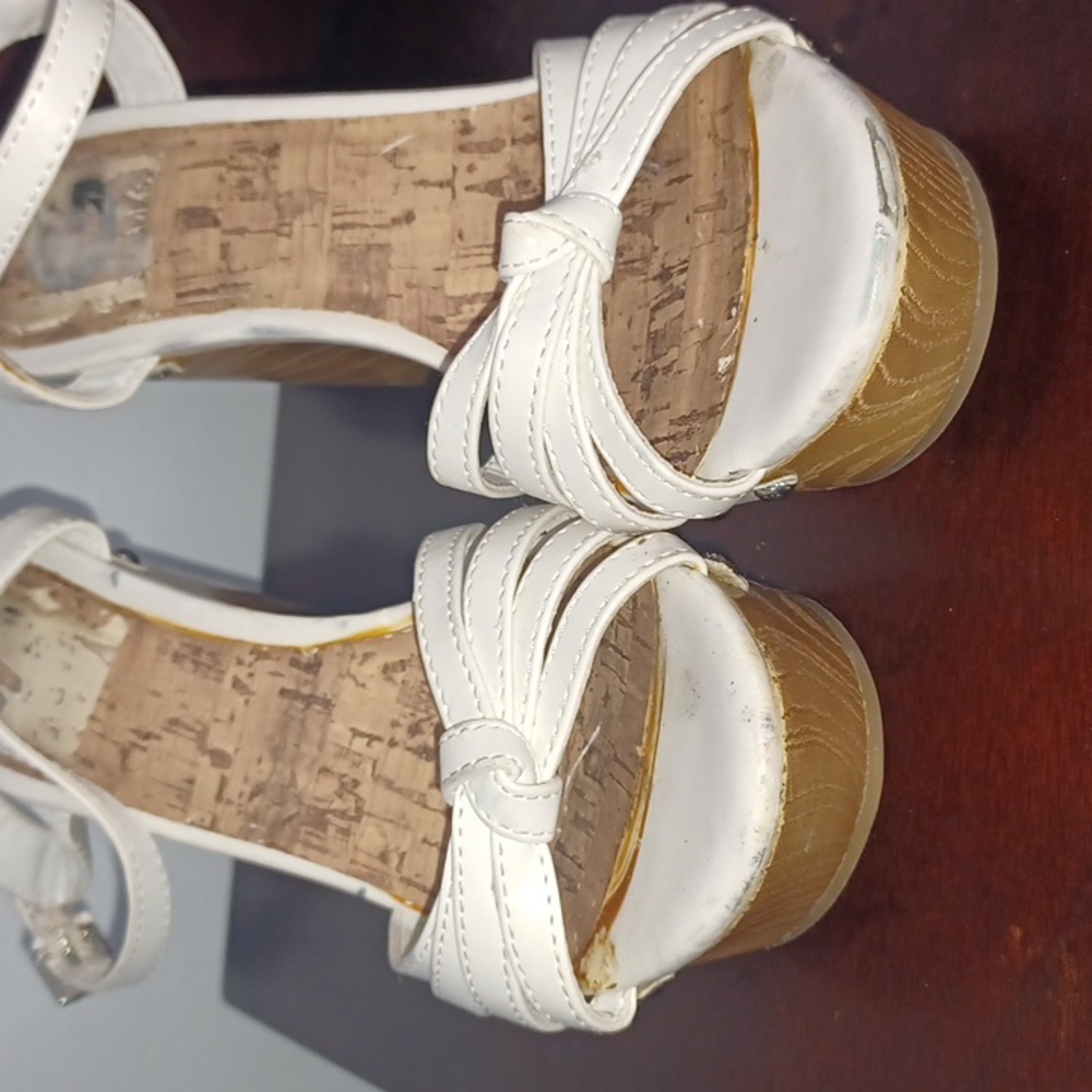 Bundle lot of mix shoes - Picture 9 of 13